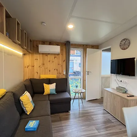 Tiny Haus Karin By Interhome Hébergement de vacances